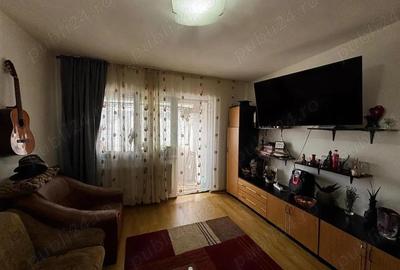 Apartament 2 camere Cartier Ostroveni zona Piata - 16