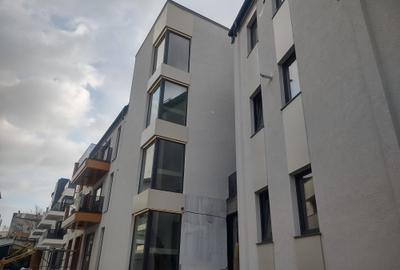 Apartament cu 2 camere decomandat în P-ța Muncii - 17