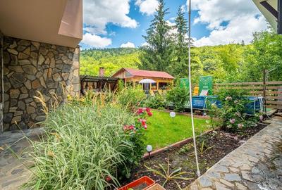 Casă cu 8 camere cu Teren 646 Mp în Valea Alba - 17