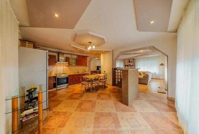 Casă cu Teren 392 Mp în Alfa - 3