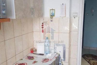 Independentei 52 mp 2 cam conf 1 etaj 3 mobilat si utilat - 2
