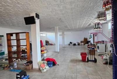 Casă cu Teren 600 Mp în Central - 3