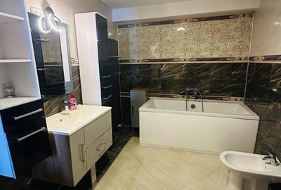 Casă individuală cu 4 camere cu Canalizare în Lunei - 5