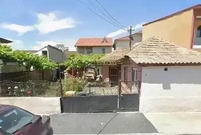 Casă cu Teren 294 Mp în Inel II - 2