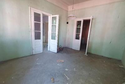 Apartament cu 5 camere semidecomandat în Central - 2