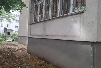 Apartament cu 4 camere decomandat în Titan - 3