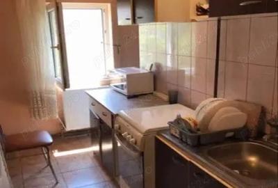 Garsonieră decomandată în Steaua