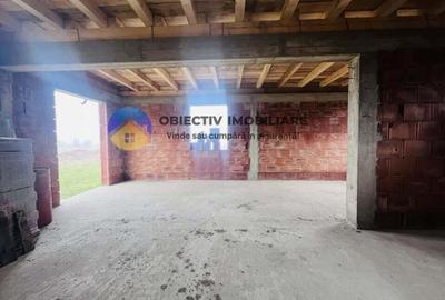 Casa comuna Dumbrava Rosie - 1