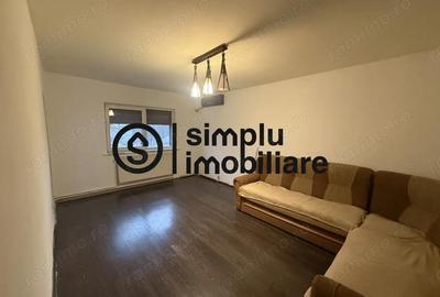 Apartament cu 3 camere decomandat în 1 Mai - 9