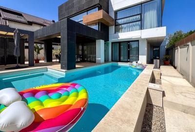 Ready to move  |  Vila premium cu piscina si jacuzzi incalzite - 2