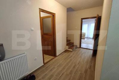 Casa cu 8 camere, 400mp, zona Samartin - 16