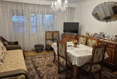 Casă cu 4 camere cu Teren 381 Mp în Central - 11