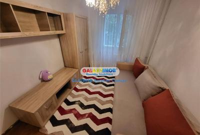 Apartament 4 camere decomandat Titan/etaj 1/mobilat/utilat/8 - 14