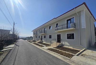 Apartament cu 3 camere semidecomandat în Lunca Cetățuii - 1