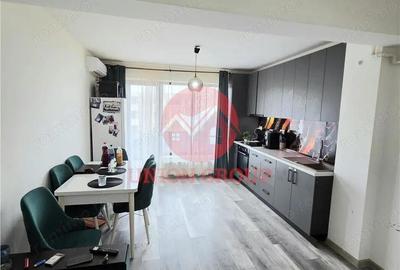 Apartament cu 3 camere decomandat, mobilat în Palazu Mare - 5