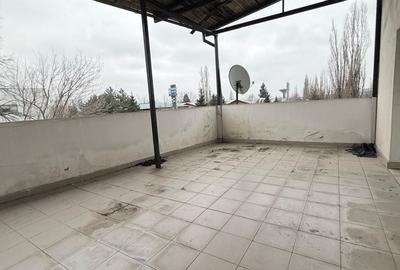 Casă individuală cu 11 camere cu Canalizare în Militari - 30