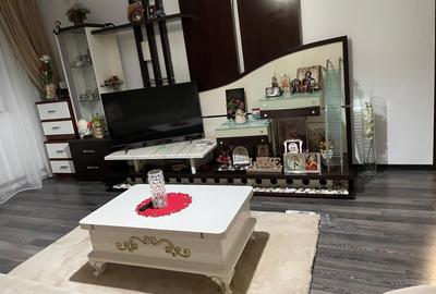 Apartament cu 3 camere decomandat în Central - 4