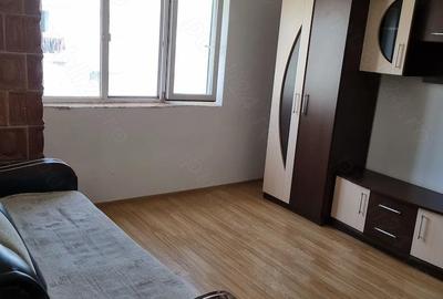 Apartament cu 3 camere decomandat în Central - 4