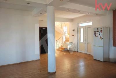 Casa spatioasa, cu beci, pod mansardabil si utilitati complete | Bariera Valcii Casa spatioasa, cu beci, pod mansardabil si utilitati complete | Bariera Valcii - 1