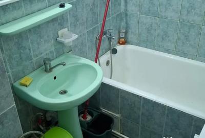 Apartament cu 3 camere decomandat în Central - 2