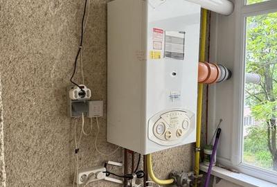 Ap cu 2 camere decomandat, et. 2/4, garaj, centrala termica, Bucovina! - 17