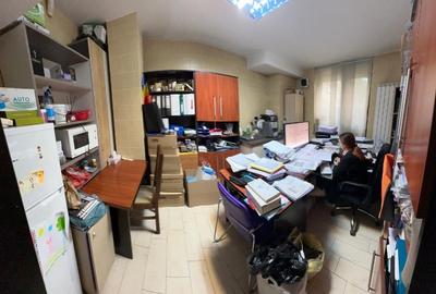 Spatiu comercial Stradal , pretabil birouri sau desfasurare comerciala, - 5