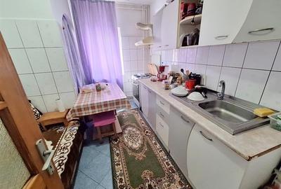 Apartament 2 camere semidecomandat , zona Ura - 4