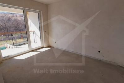 Duplex cu 4 camere cu Canalizare în Stolna - 13