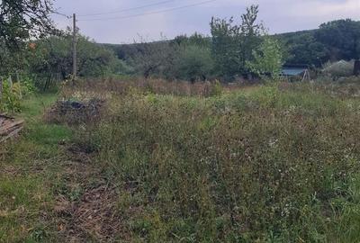 Teren intravilan de 818 mp, în Spitalul Județean - 3