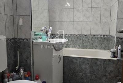 Apartament 3 Camere Et.2/4 De Vanzare, Str Magurei, Zona Dambu - 5