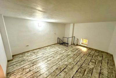 Spatiu comercial situat in inima orasului, 85mp-3 camere, P+E acces stradal - 6