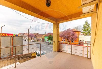 Apartament cu 3 camere de inchiriat - Zona Intim - 15