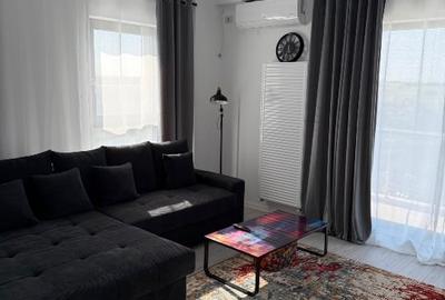 Inchriez apartament 2 camere Mamaia - 2