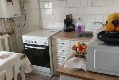 Apartament cu 3 camere decomandat în Central - 2