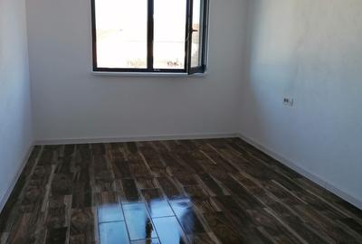 O jumatate de duplex, 5 camere zona friedorf - 6