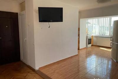 Apartament cu 2 camere decomandat, mobilat în Republicii - 4