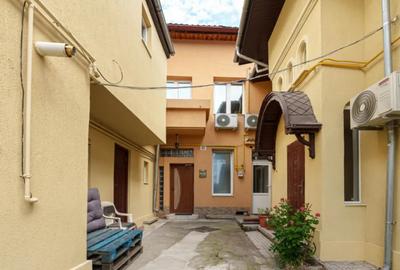 Casă cu 5 camere cu Canalizare în Iancului