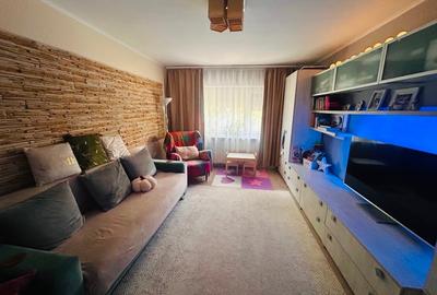 Apartament de vanzare etaj 1, Oradea, Piata Decebal - 2