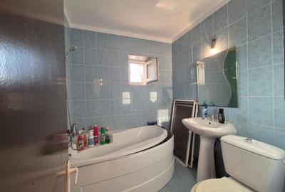Apartament 3 camere, Targu Jiu, strada Agriculturii - zona Lic. Sportiv - 9
