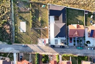 Spațiu comercial, în Central