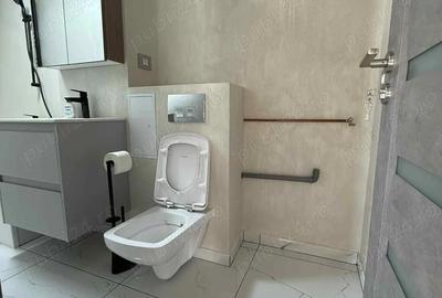 Apartament cu 2 camere decomandat în Decebal - 5