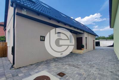 Casa de inchiriat Piata Cluj - 4 camere cu baie proprie - Cu