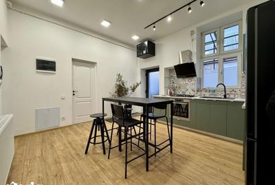Apartament cu 3 camere, mobilat în Central - 9