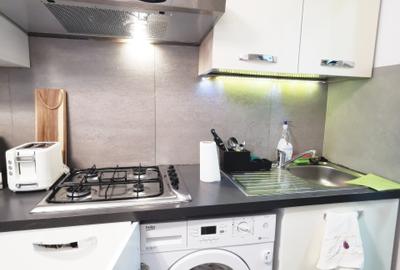 Inchiriere garsoniera 20 Residence metrou Petreche Poenaru sau Crangasi - 16