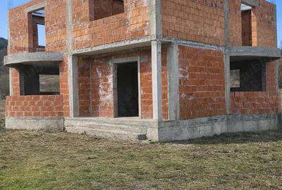 Casă în Firești - 5