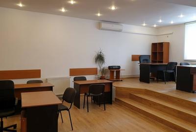 PROPRIETAR 2-3 camere Unirii - Mitropolie stradal, centrală proprie, liniste - 3