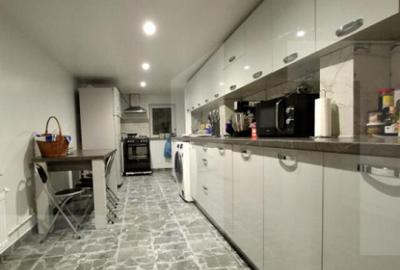 Casa la sol spa?ioasa, 4 camere zona Imparatul Trai - 2