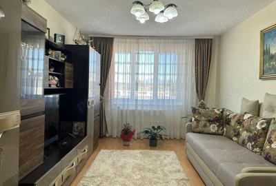 Apartament cu 3 camere decomandat în Decebal - 14