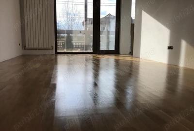 Apartament cu 3 camere decomandat în Central - 2