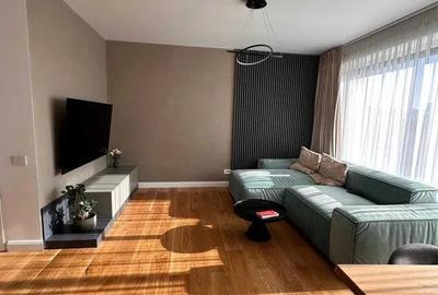 Apartament 3 camere decomandat 86mp+centrala proprie Victoriei